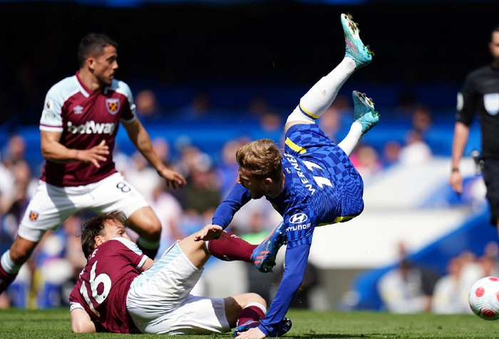 西汉姆发布备战花絮；关键时刻调整名单；全明星赛任务艰巨；赛程密集仍需轮换的简单介绍-开云登录入口